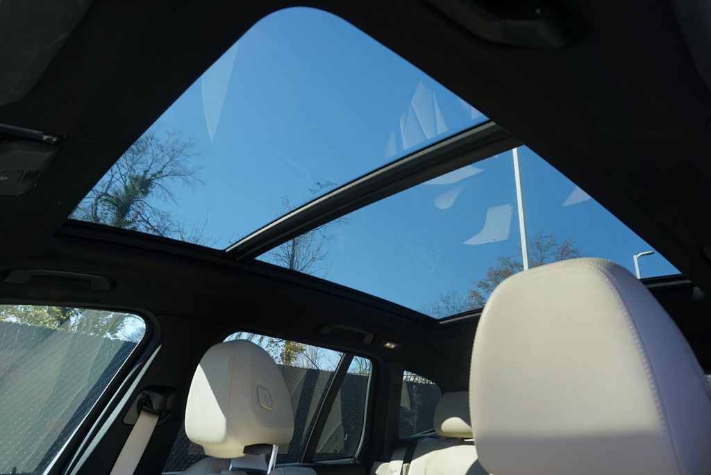 Thumbnail: 2019 BMW X3 - 12