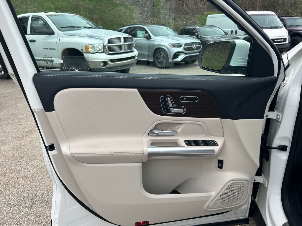 2026 Mercedes-Benz GLA GLA 250 White at John Sisson Motors