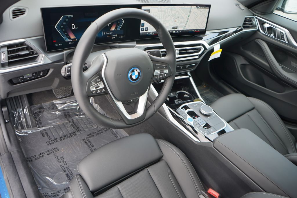 2024 BMW i4 xDrive40 11