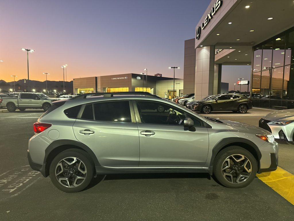 Thumbnail: 2020 Subaru Crosstrek - 3
