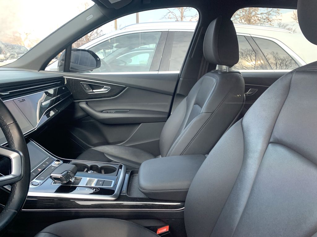 Thumbnail: 2021 Audi Q7 - 5