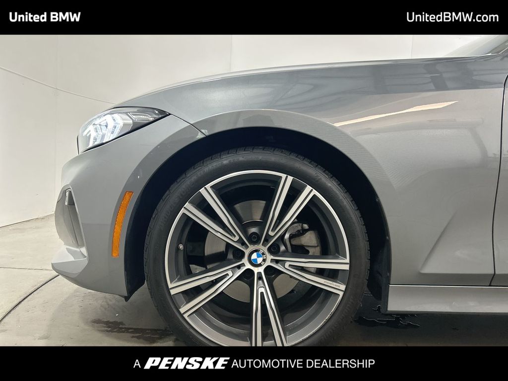 Thumbnail: 2023 BMW 3 Series - 10