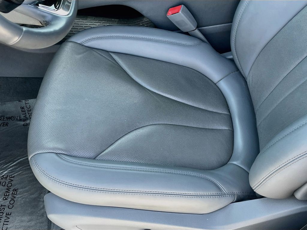 2022 Lincoln Nautilus Reserve White at Legacy Ford