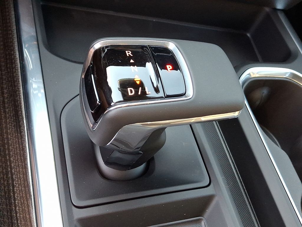 Thumbnail: 2026 Chevrolet Silverado 1500 - 8