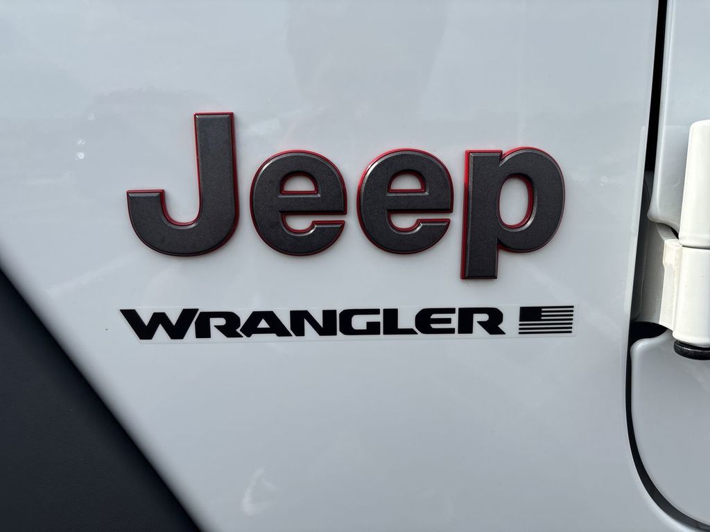 Used 2024 Jeep Wrangler SUV
