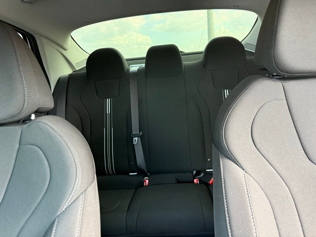 Thumbnail: 2024 Hyundai Elantra - 21