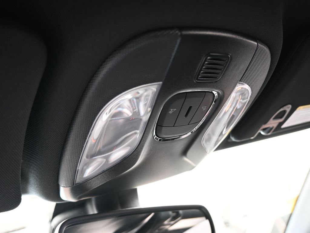 New 2026 Joose Jeep Latitude image 23