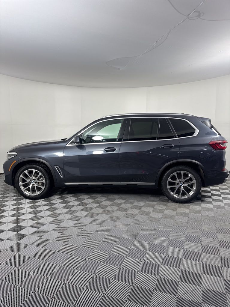 Thumbnail: 2020 BMW X5 - 8