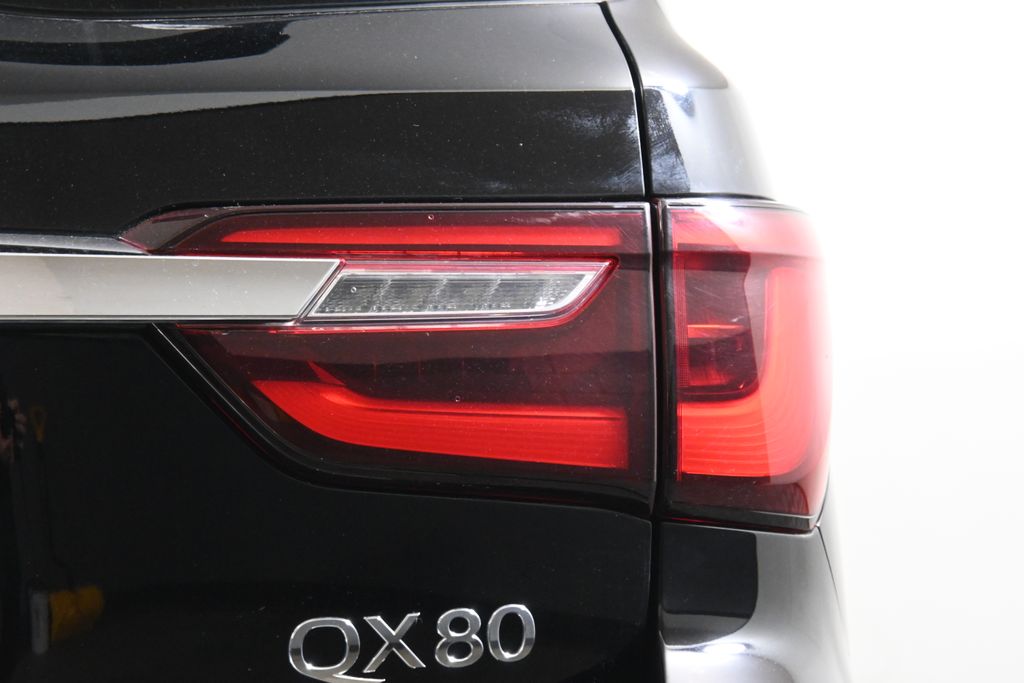 Thumbnail: 2018 INFINITI QX80 - 13