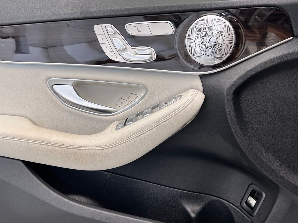 Thumbnail: 2018 Mercedes-Benz C-Class - 22