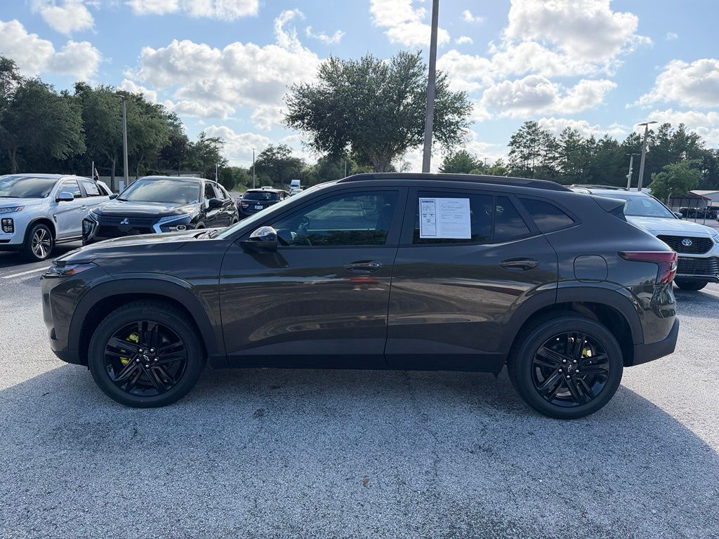 Used 2024 Chevrolet Trax SUV