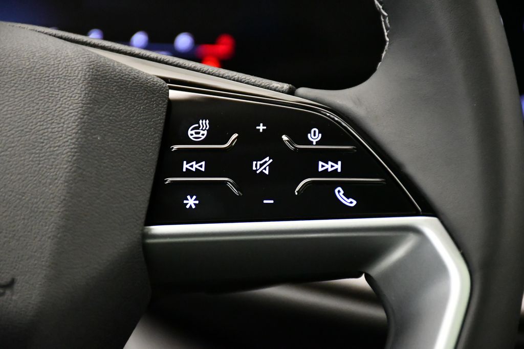 Thumbnail: 2025 Audi Q5 - 22