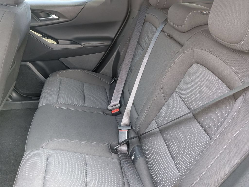 2025 Chevrolet Equinox LT - Photo 22