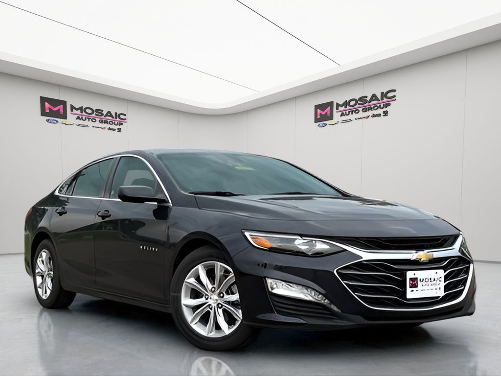 Used 2023 Chevrolet Malibu LT Cars