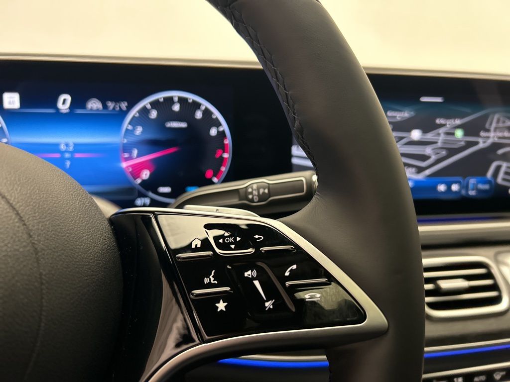 Thumbnail: 2026 Mercedes-Benz GLE - 15