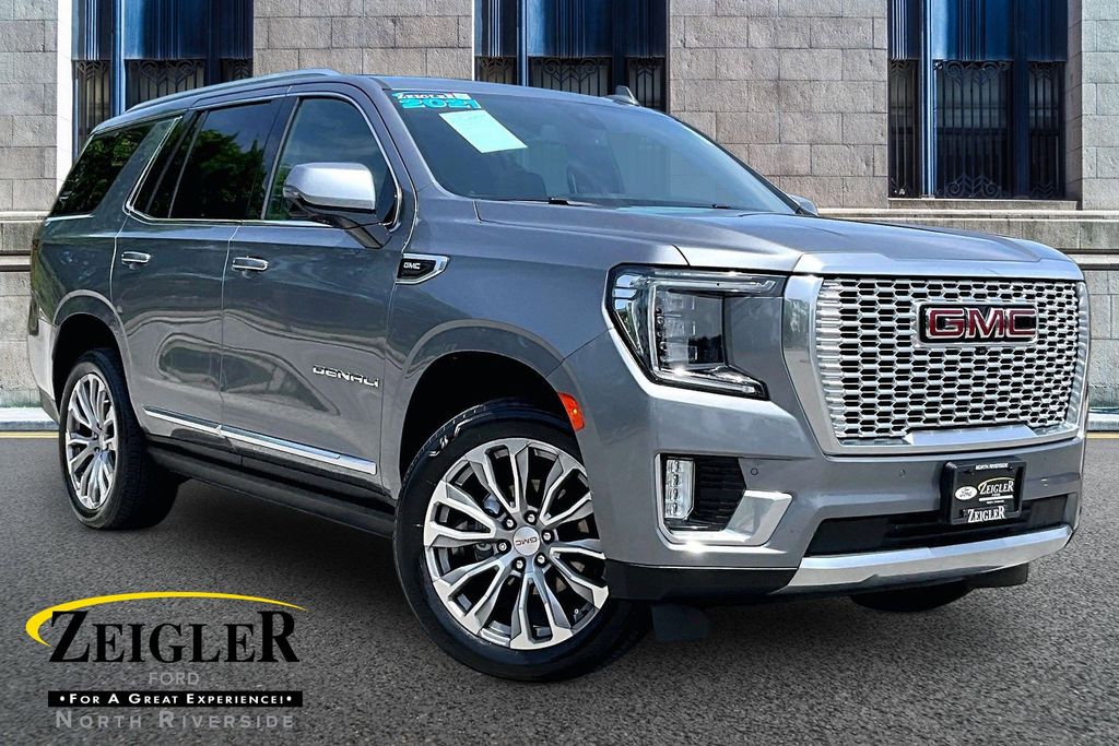 2021 GMC Yukon 4WD Denali's photo