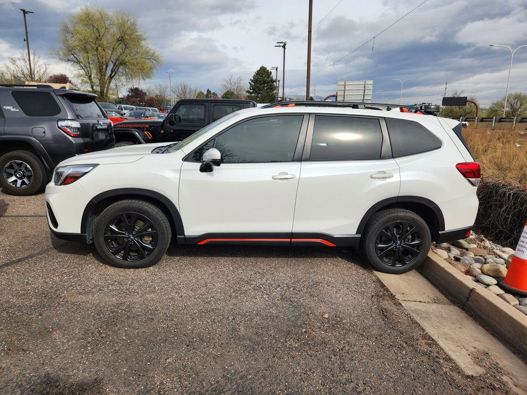 View vehicle photo 7