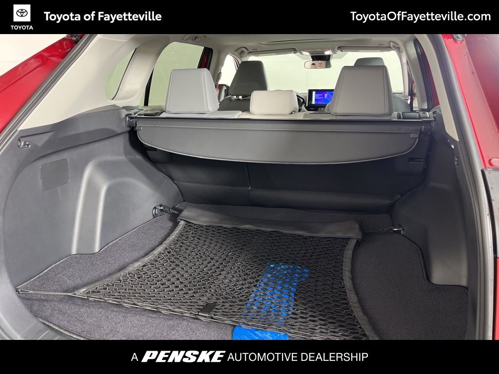 2025 Toyota RAV4 XLE Premium 21