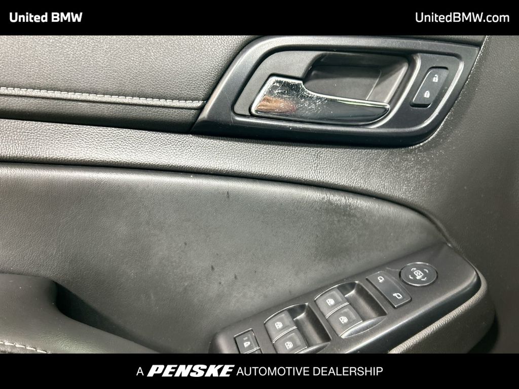 Thumbnail: 2015 GMC Yukon - 11