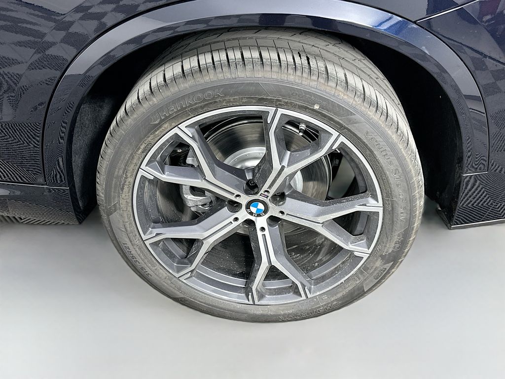 Thumbnail: 2026 BMW X5 - 23