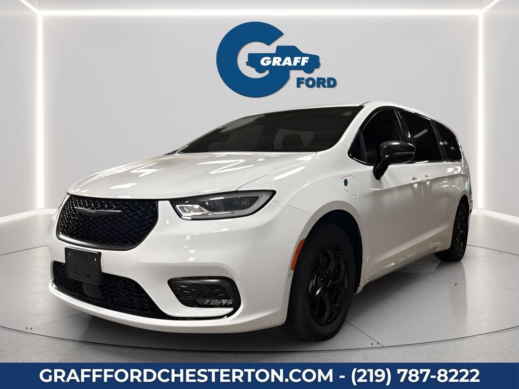 Bright White Clearcoat 2024 Chrysler Pacifica Hybrid Minivan Front-Wheel Drive Continuously Variable Transmission