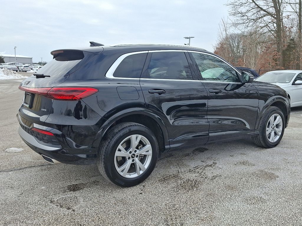 Thumbnail: 2025 Audi Q5 - 5