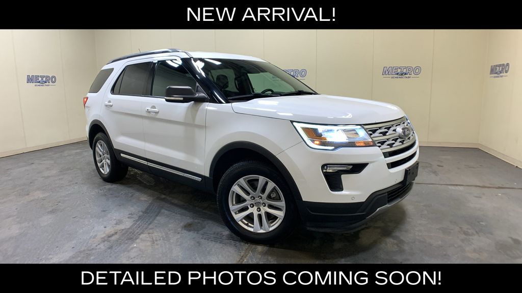 Oxford White 2019 Ford Explorer XLT AWD SUV / Crossover All-Wheel Drive 6-Speed Automatic