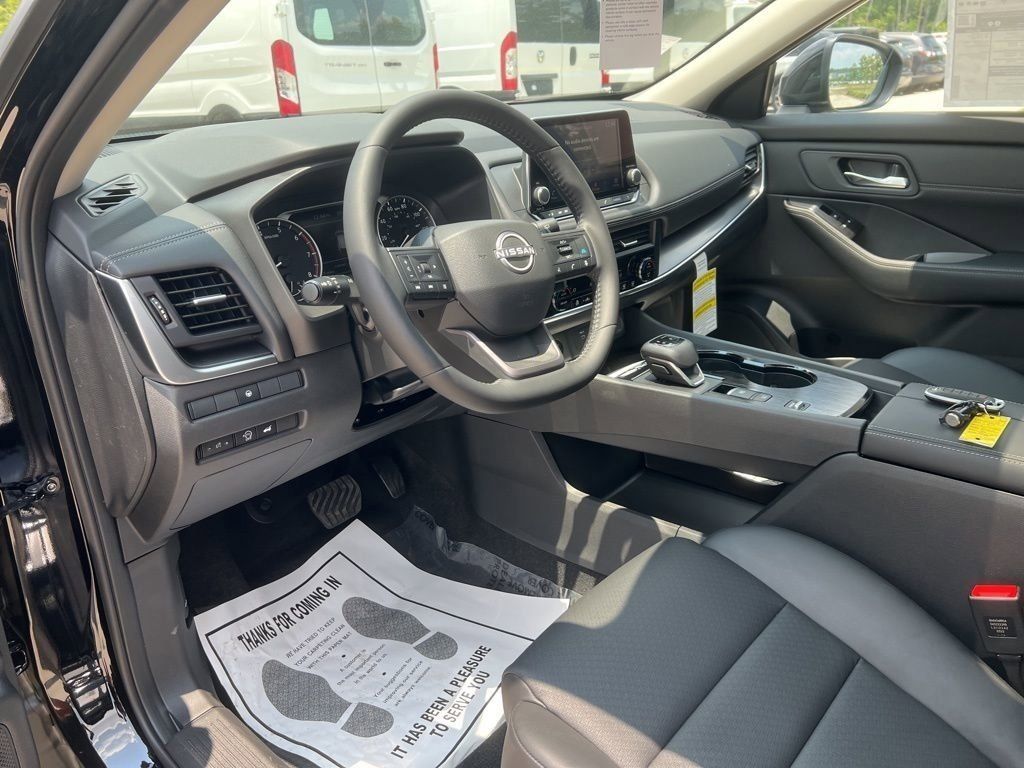 2025 Super Black Nissan Rogue SV FWD SUV