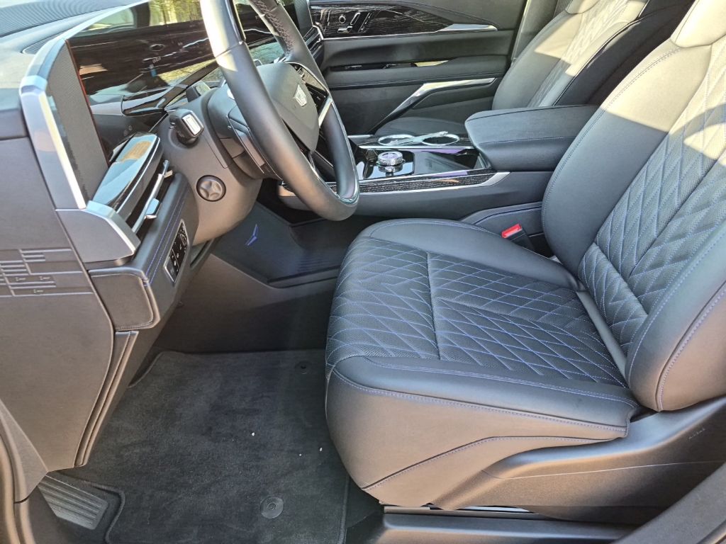 Used Car 2025 Cadillac Escalade Iq  Sport 1 For Sale Under $120,000 In Austin, Texas