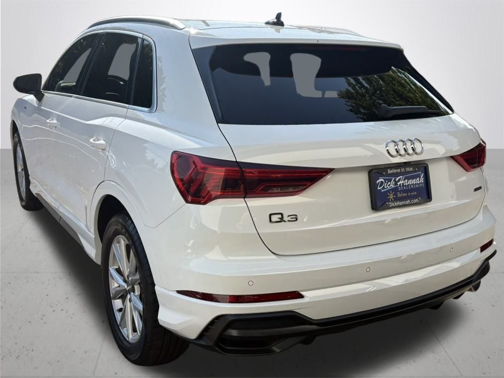 2021 Audi Q3 Premium