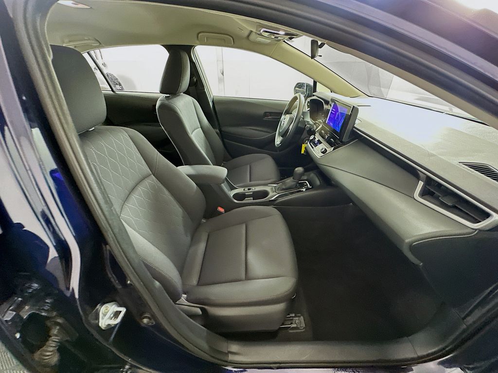 Thumbnail: 2023 Toyota Corolla - 27
