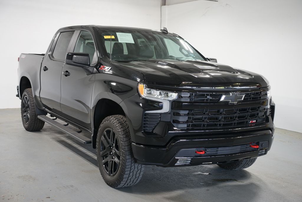 Thumbnail: 2024 Chevrolet Silverado 1500 - 3