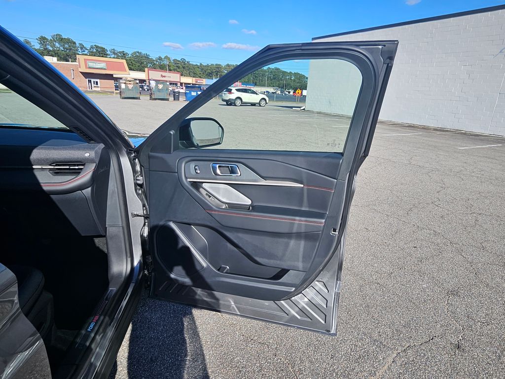 2025 Ford Explorer ST Gray at Walterboro Ford