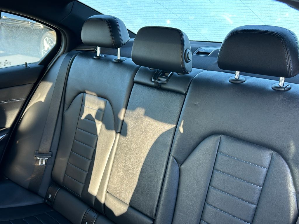 Thumbnail: 2021 BMW 3 Series - 31