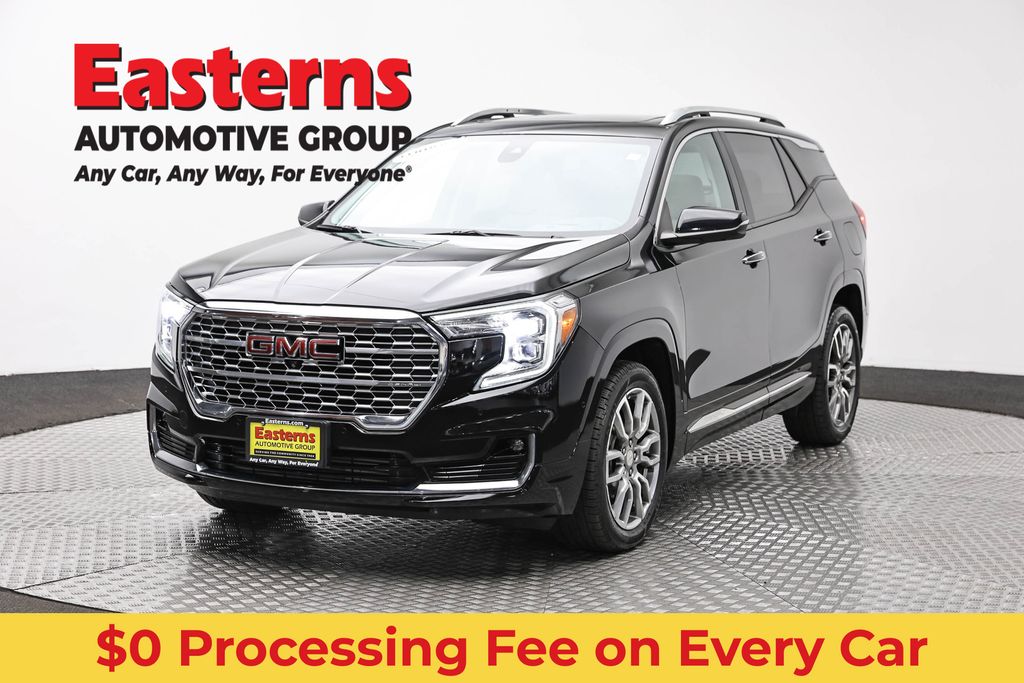 2022 GMC Terrain Denali AWD's photo