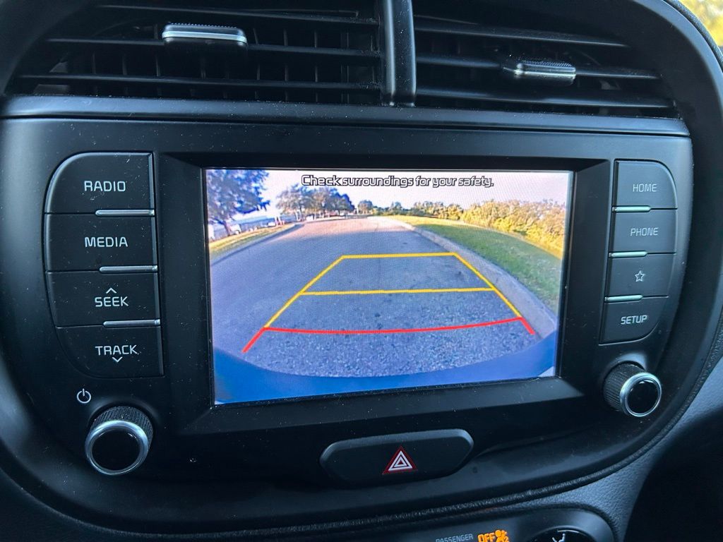 Thumbnail: 2020 Kia Soul - 24