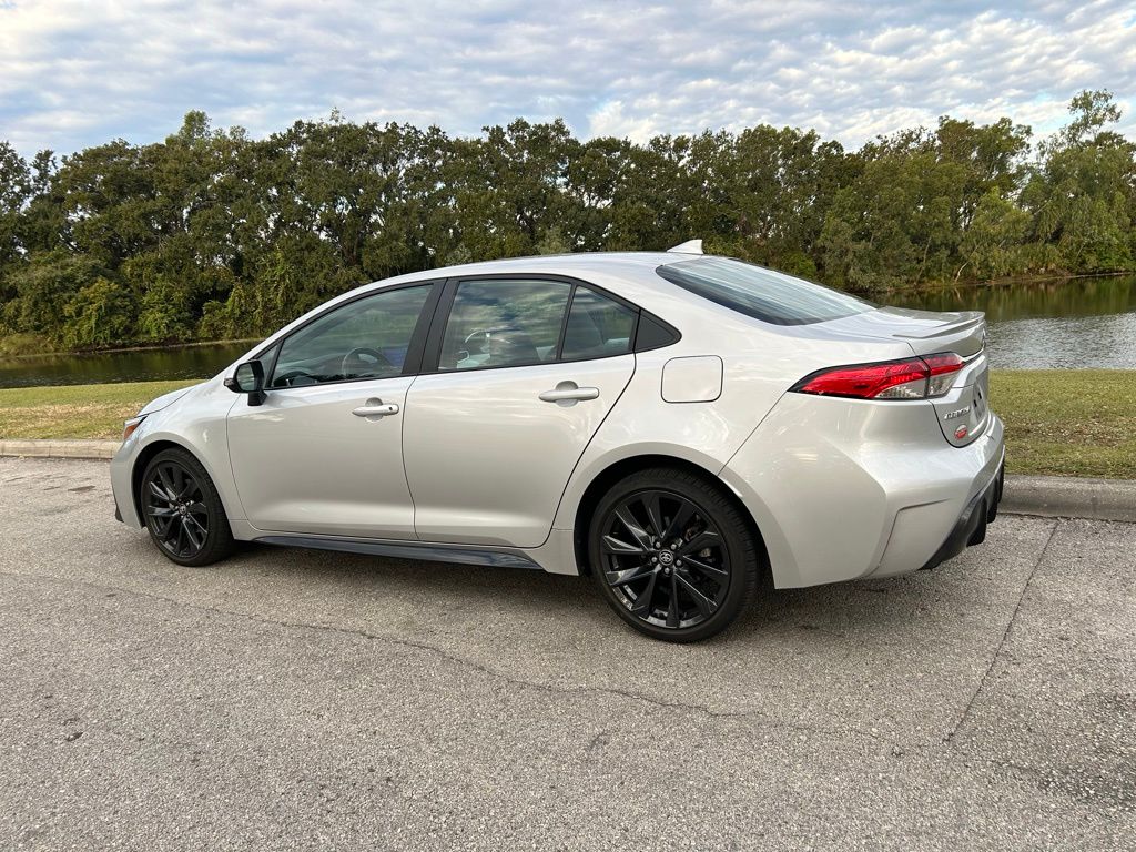 Thumbnail: 2023 Toyota Corolla - 3