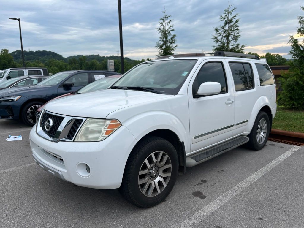 2010 Nissan Pathfinder LE V6 4WD