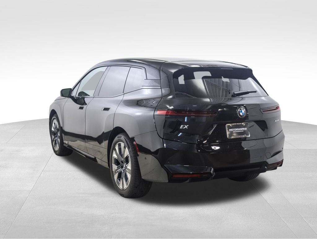 Thumbnail: 2026 BMW iX - 3