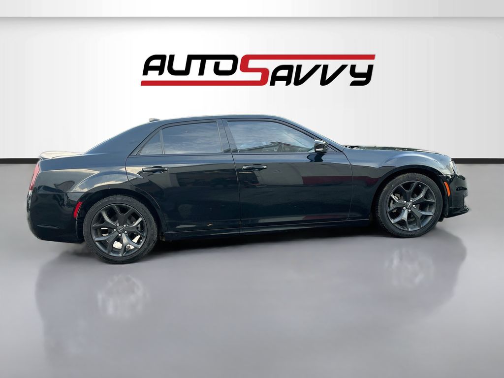 2022 Chrysler 300 Touring Black at Victoria Chrysler Dodge Jeep Ram