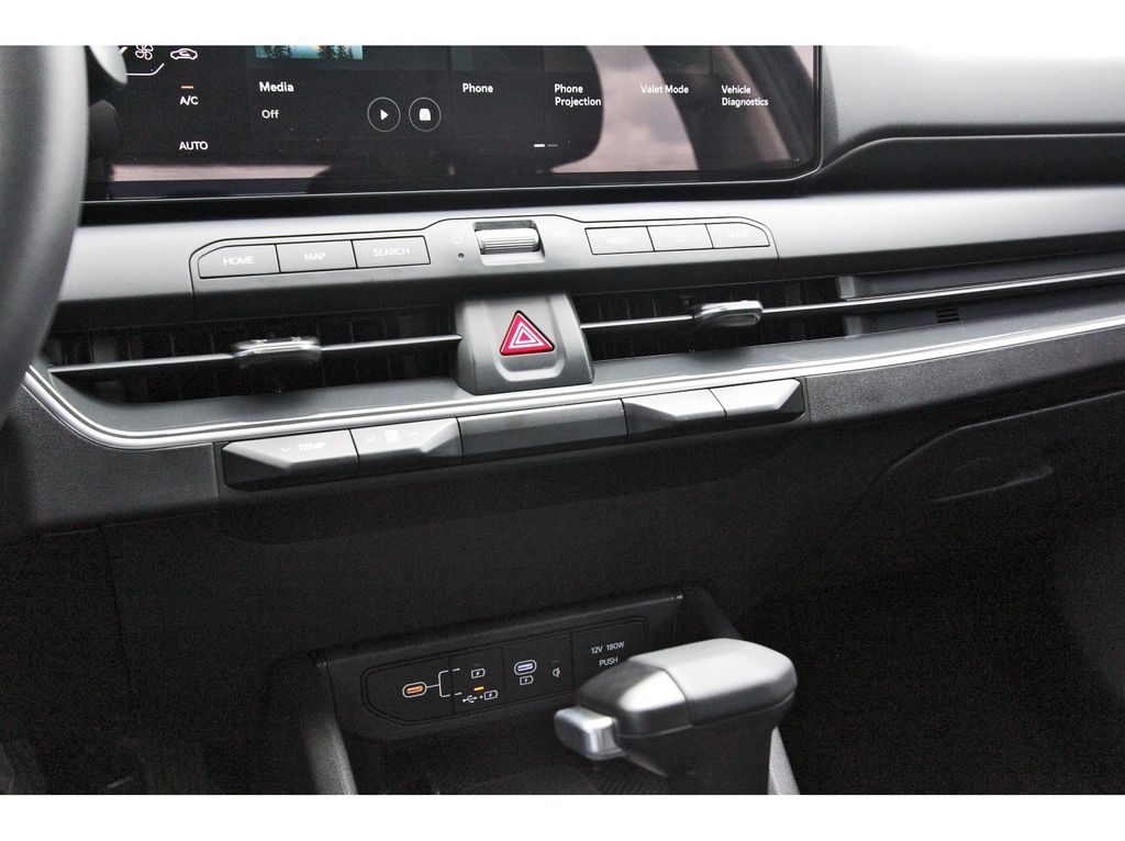 New 2026 Kia K4 Hatchback Hatchback