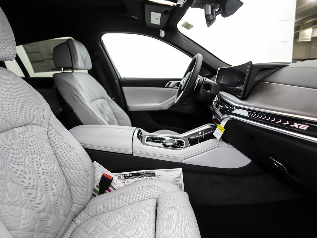 Thumbnail: 2026 BMW X6 - 31