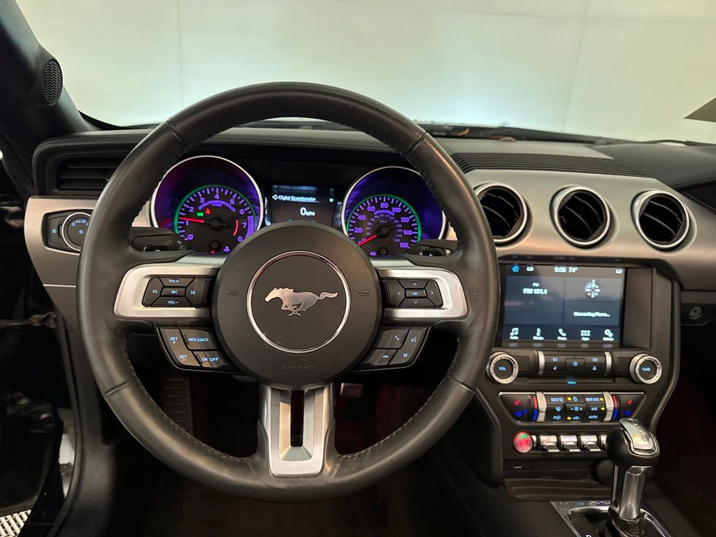 2018 Ford Mustang EcoBoost Premium photo 5
