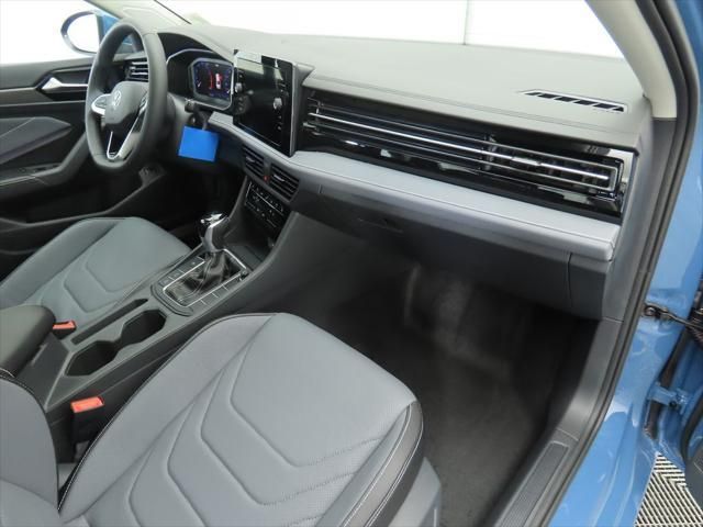 Thumbnail: 2026 Volkswagen Jetta - 17