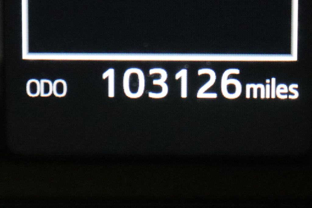 Thumbnail: 2016 Toyota RAV4 - 25