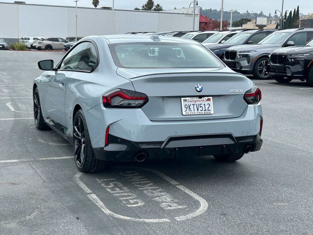 Thumbnail: 2024 BMW 2 Series - 3