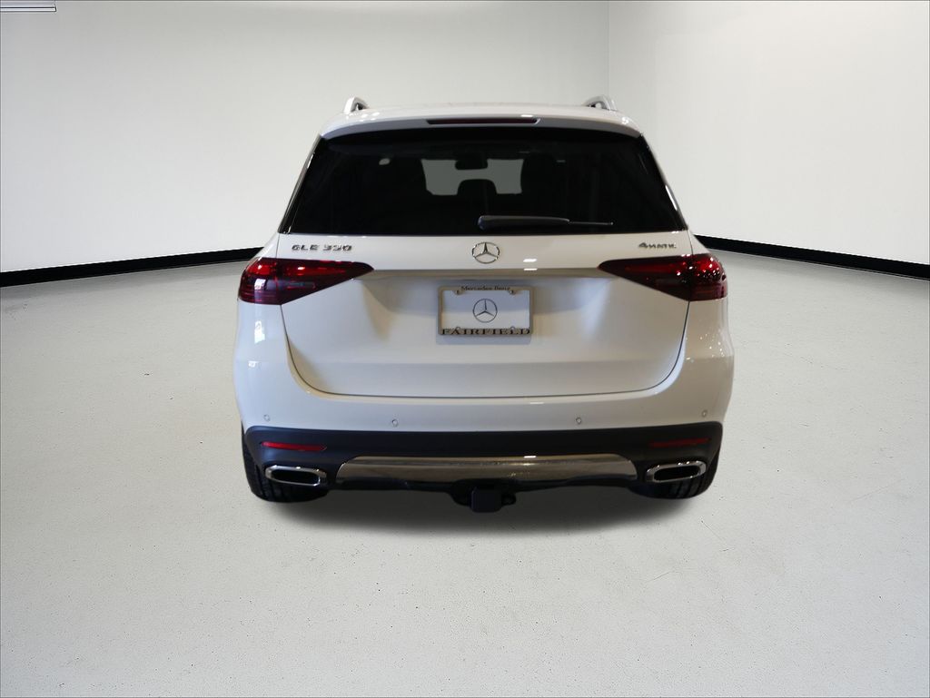 Thumbnail: 2026 Mercedes-Benz GLE - 4