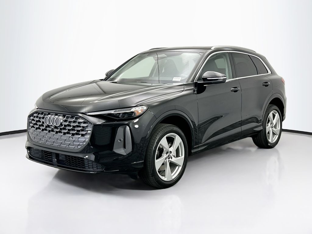 Thumbnail: 2025 Audi Q5 - 1