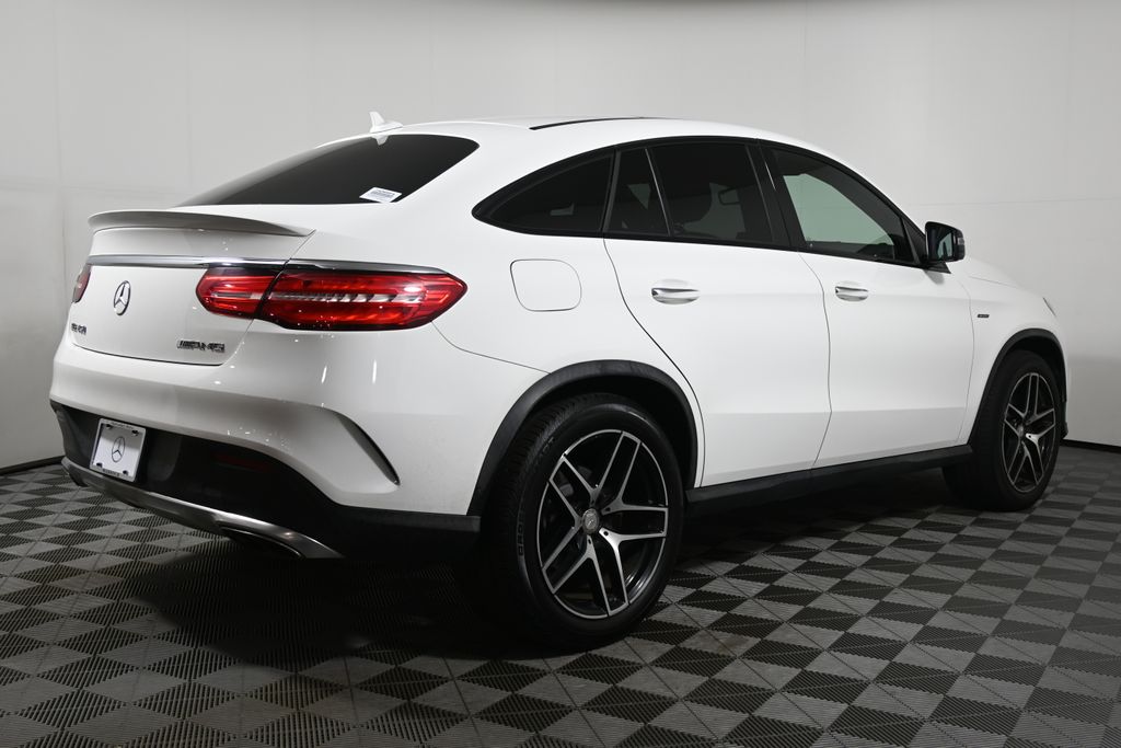 Thumbnail: 2016 Mercedes-Benz GLE - 7