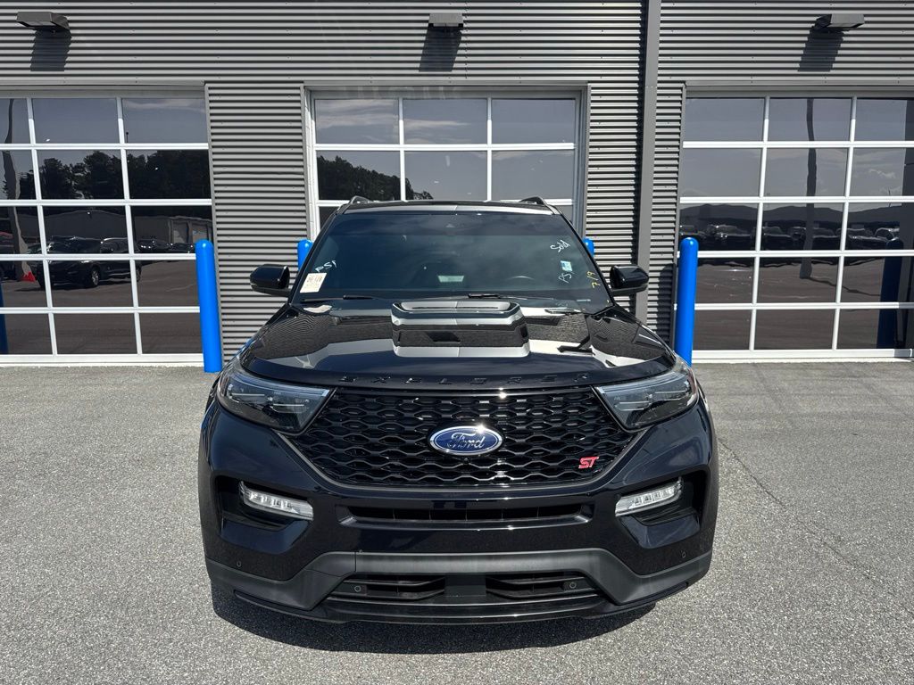 2023 Black Metallic Ford Explorer ST 4X4 SUV